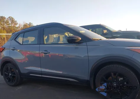 2021 Nissan Kicks Sr Xtronic Cvt z USA, uszkodzony, nr VIN 3N1CP5DV1ML509277